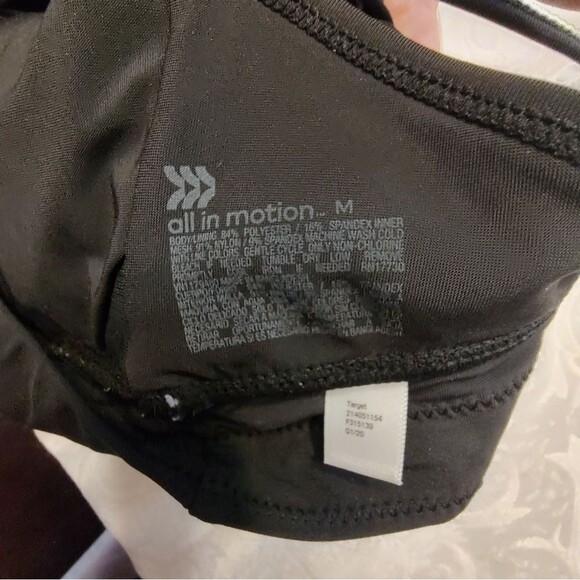 Target Black Women's All In Motion Strappy Bralette Size Medium EUC - Picture 4 of 4